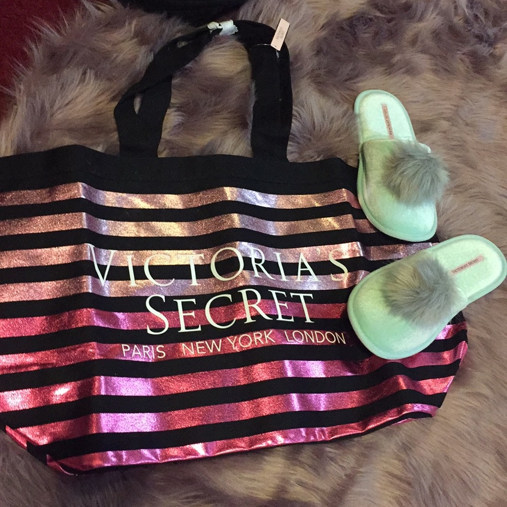NWT Victoria secret tote +slippers!